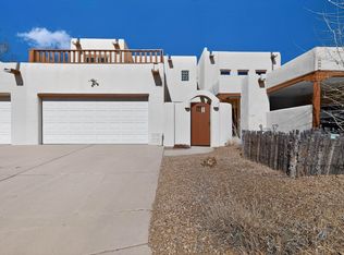 3153 La Paz Ln, Santa Fe, NM 87507