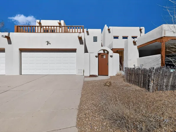 3153 La Paz Ln, Santa Fe, NM 87507