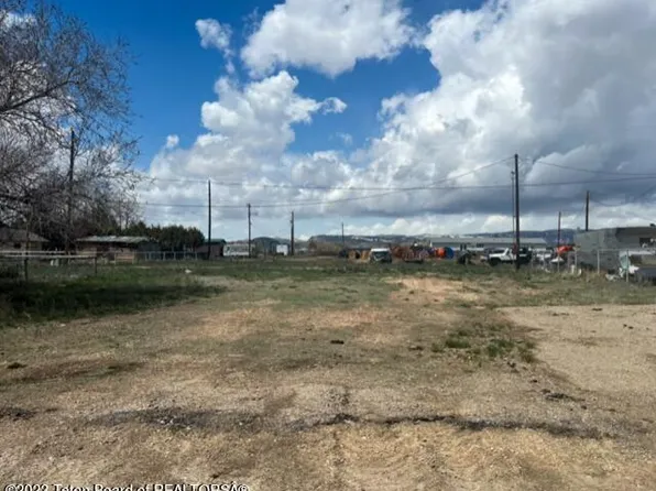 134 S Labarge St, Labarge, WY 83123