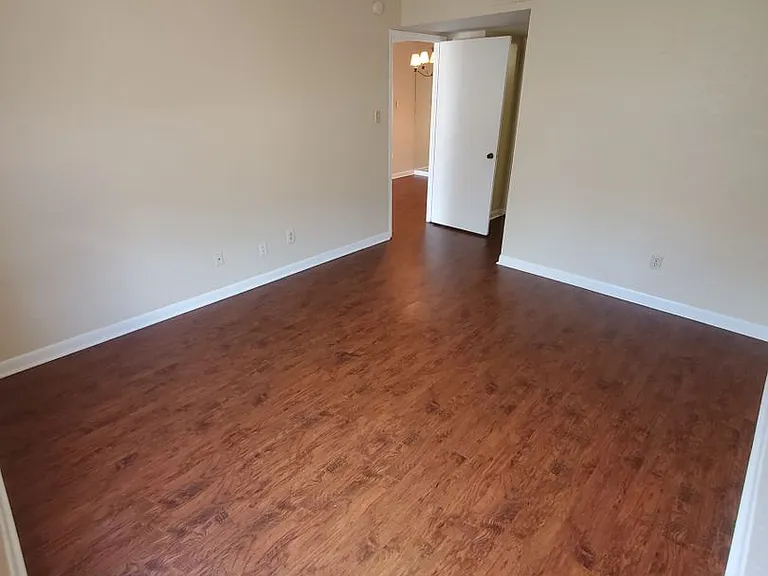 904 University Oaks Blvd #105 — Photo 13