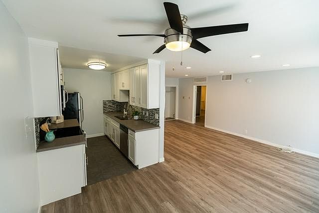 1st image of 231 N La Peer Dr APT 202