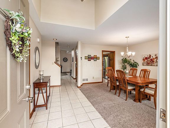 3rd image of 2409 Parklawn Dr