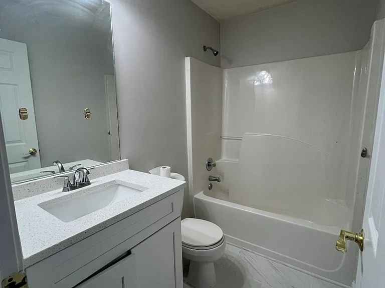 2730 Cambridge Park Dr — Photo 19