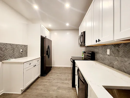 Rented by Brooklyn Property Group LLC | media 4