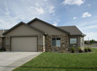 420 Falling Leaf Ln, Twin Falls, ID 83301
