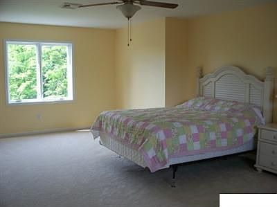 4th image of 206 Longwood Dr