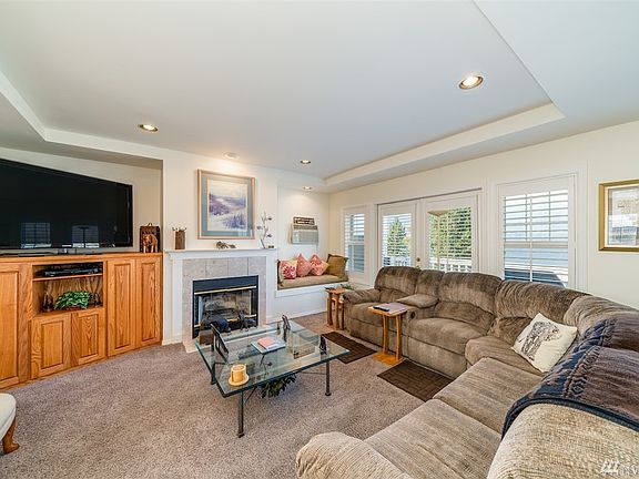 4th image of 211 Parkway Dr