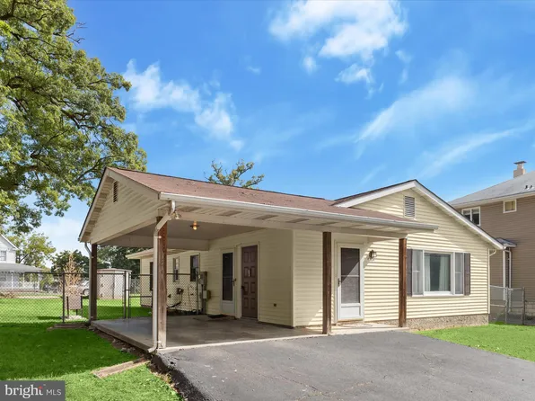 5704 Calverton St, Baltimore, MD 21228