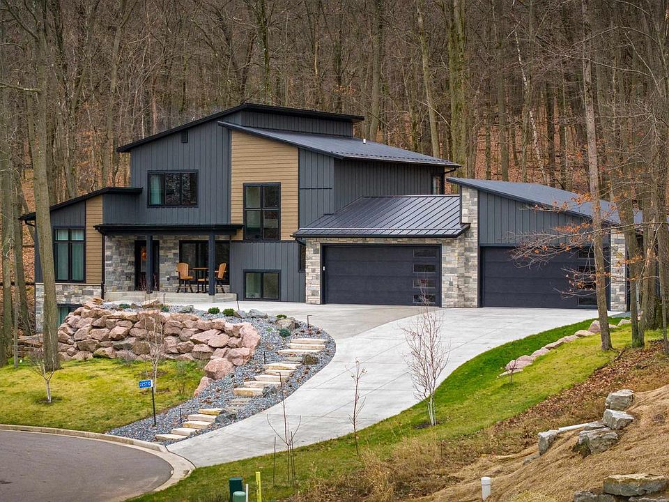 1st image of 225710 BUCK WOOD LANE