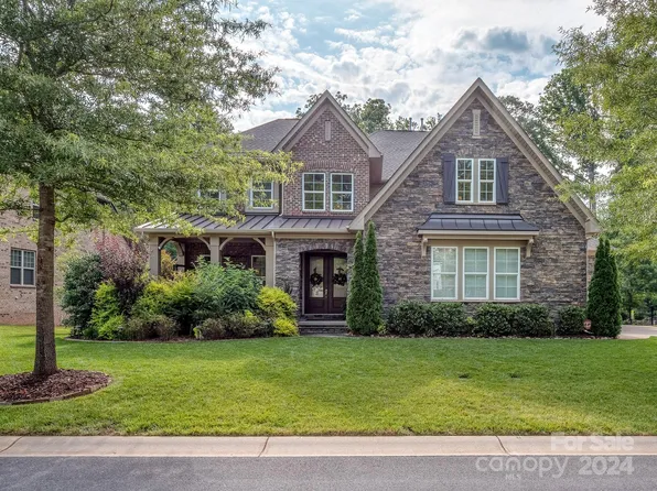113 Eden Hollow Ln, Matthews, NC 28104