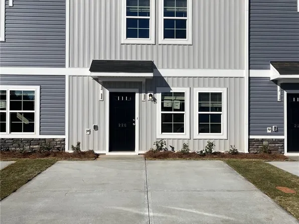 404 Speyside Ln, Anderson, SC 29621