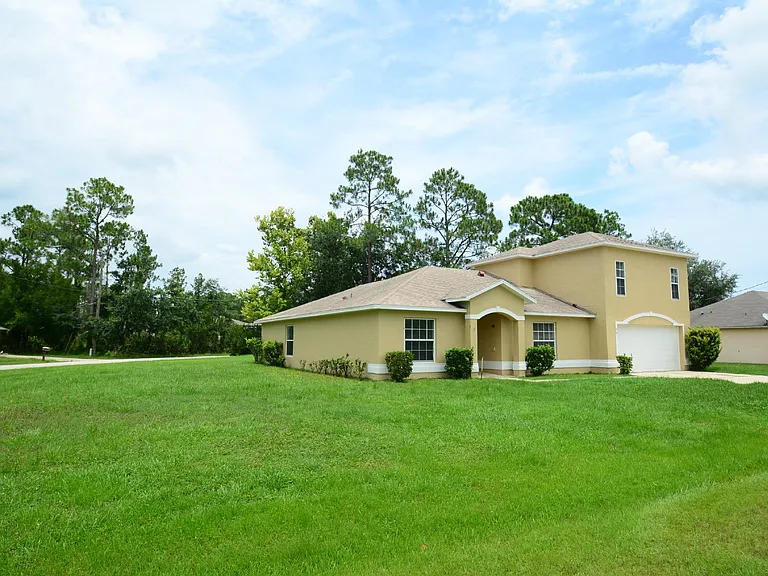 20 Wheeler Ln — Photo 2