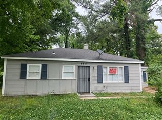 884 Restbrook Ave, Memphis, TN 38127