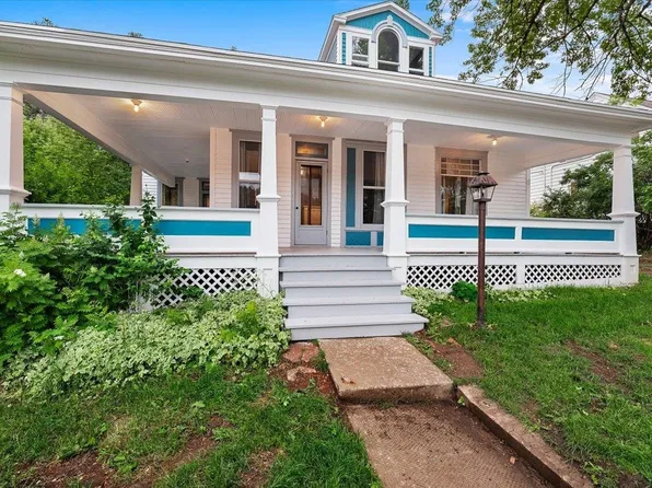 39 Stewart St, Deadwood, SD 57732