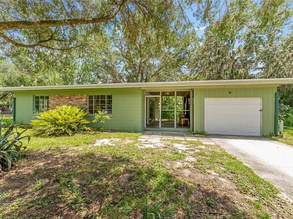 2103 Vine St, Leesburg, FL 34748