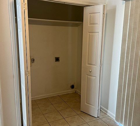4th image of 11200 Mara Lynn Rd APT 1