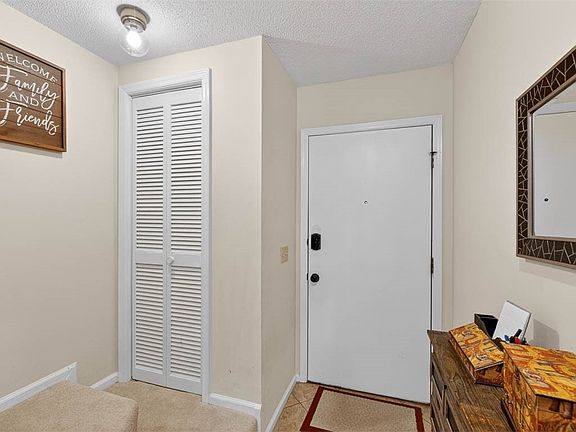 4th image of 1000 Sea Island Rd #34