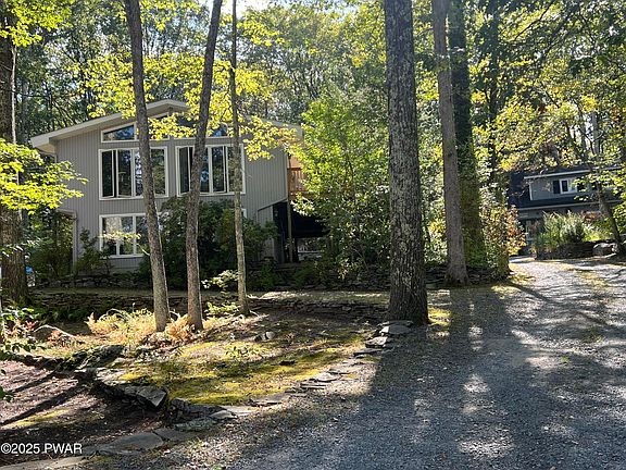3rd image of 108 Cottonwood Dr