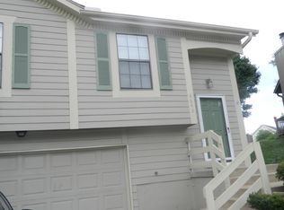 6645 Park St, Shawnee, KS 66216