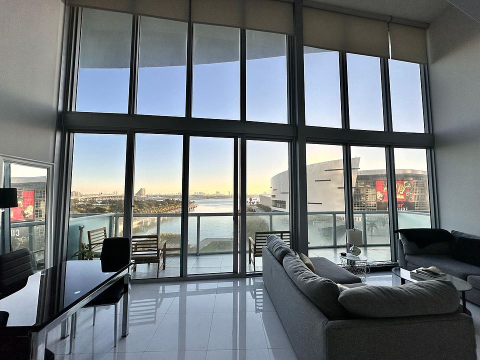 Spacious living area offering the best views of the bay