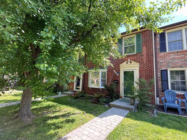 285 Gundry Dr, Falls Church, VA 22046