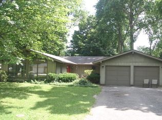 225 Highland Ct, Terre Haute, IN