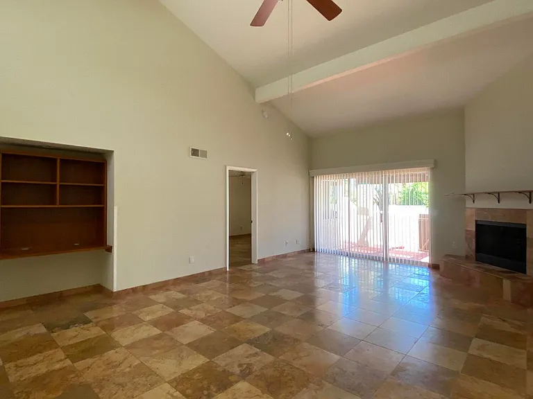 4014 E Cortez St — Photo 8