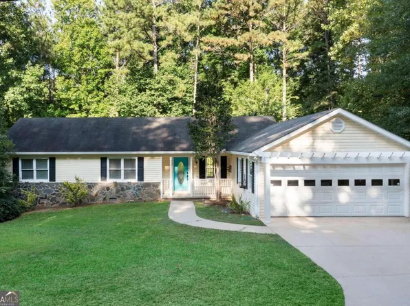 25 Shadowood Ln, Bremen, GA 30110
