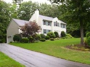 42 Laurel Dr, Hudson, MA 01749