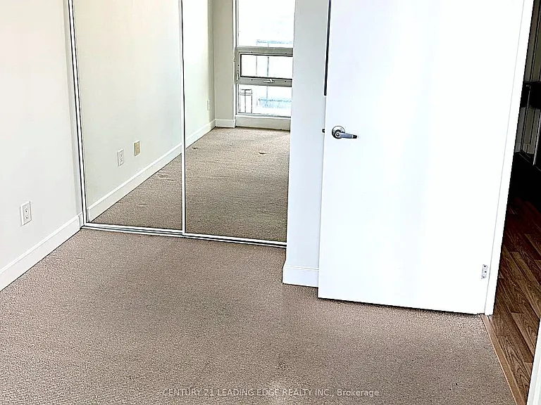 12 Yonge St #2203 — Photo 10