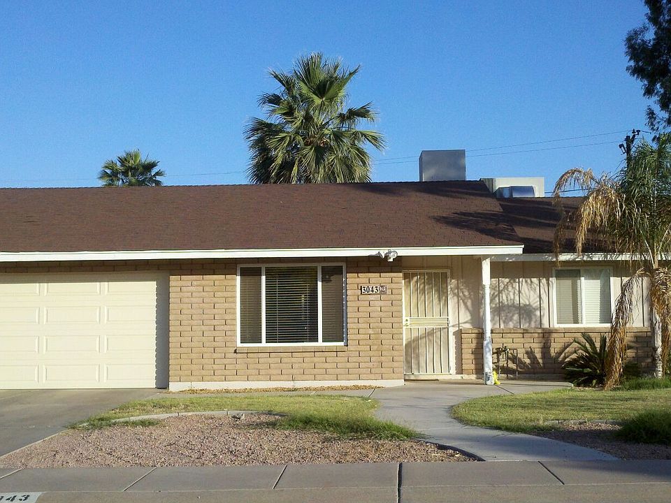 3043 E Lupine Ave