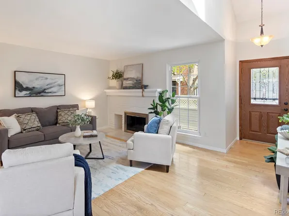 2890 W Long Circle #G, Littleton, CO 80120