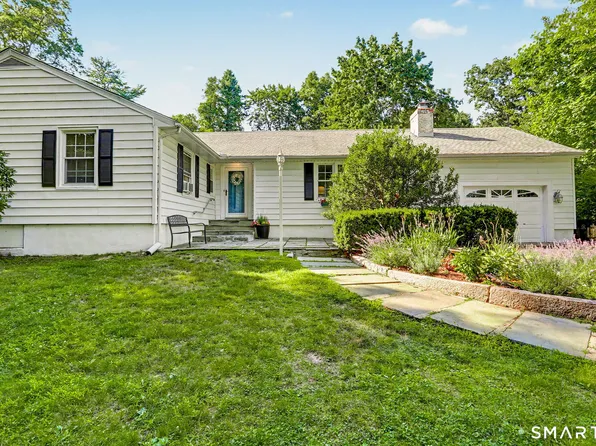 36 Richmond Drive, Darien, CT 06820