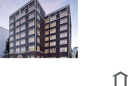 4th image of 1717 Belmont Ave #409