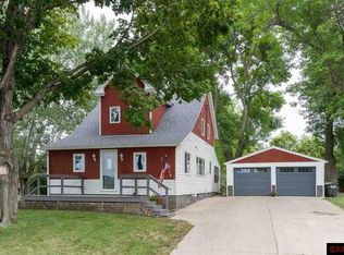 709 Park Rd, Madison Lake, MN 56063