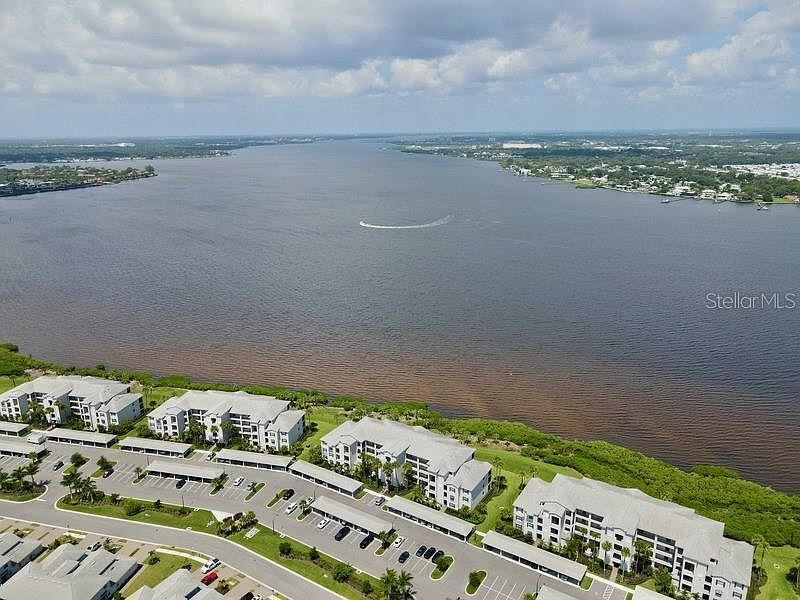 1010 Tidewater Shores Loop Bradenton, FL, 34208 Apartments for Rent