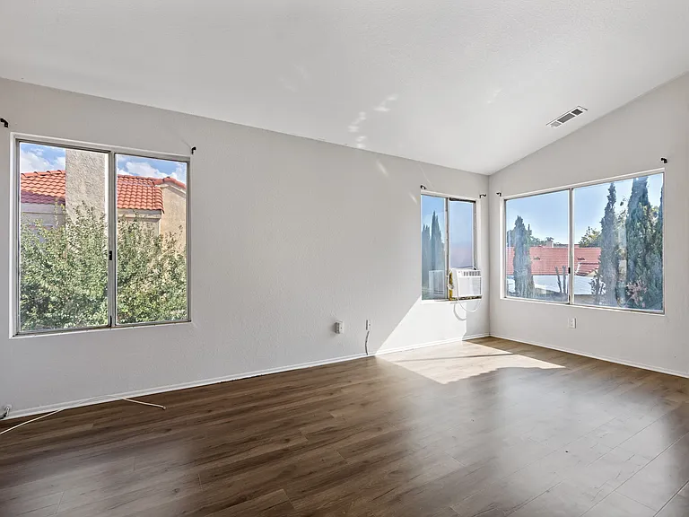 37509 42nd St E — Photo 13
