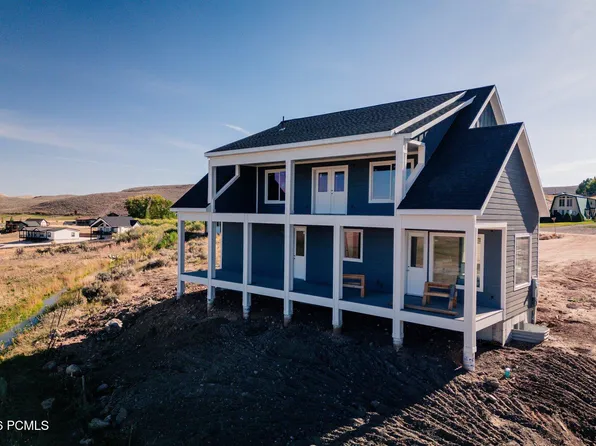 2678 S Eagle Dr, Garden City, UT 84028