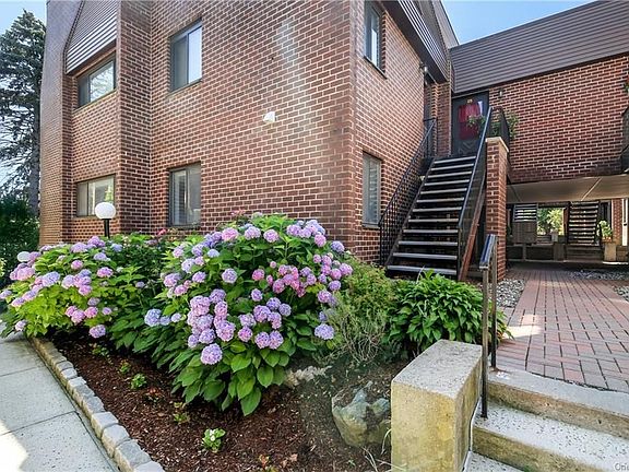 2nd image of 492 N Broadway APT C21