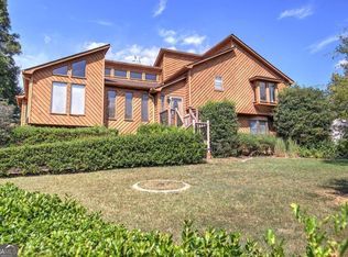 18 Gentry Dr SW, Cartersville, GA 30120