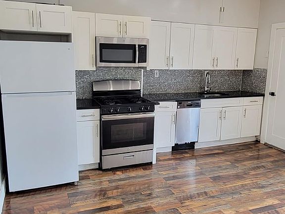 2nd image of 219A Summit Ave #1K
