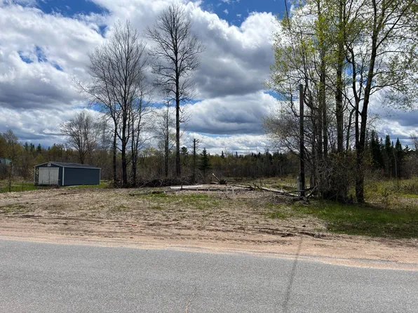 288 Benson Mines Golf Course Rd, Star Lake, NY 13690