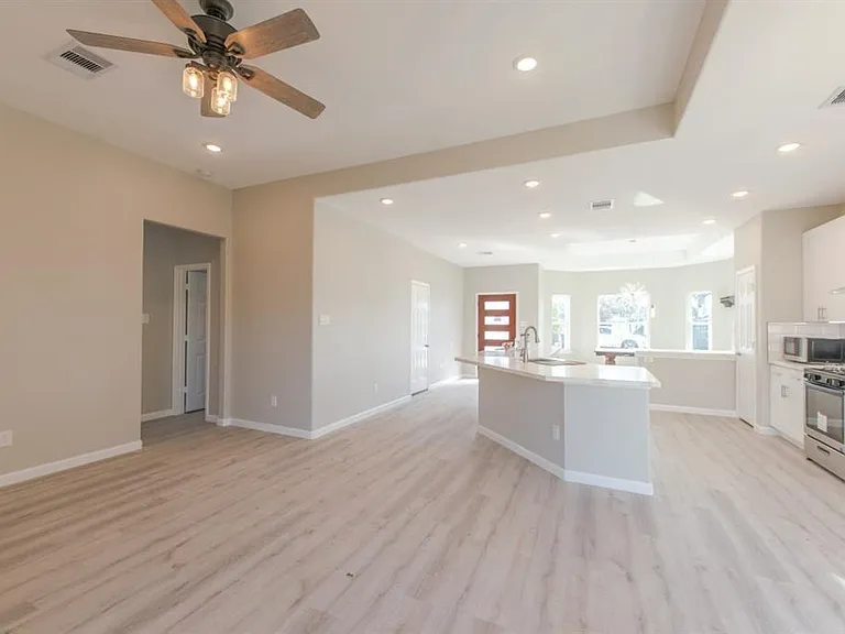 10274 Porto Rico Rd — Photo 6