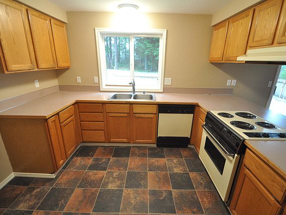 4th image of 661 E Oak Park Way