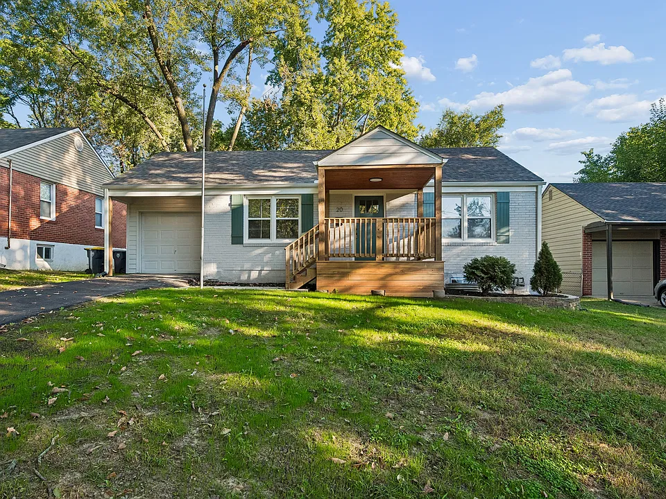 20 W Pocahontas Ln