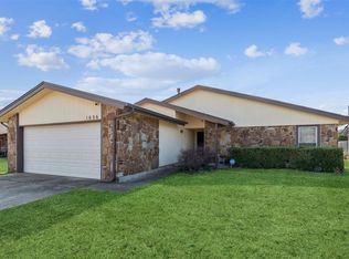 1036 Cedar Hill Pl, Midwest City, OK 73110