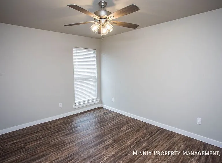 2150 Kirksey Ave — Photo 19