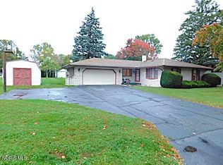 202 Cherry St, Mc Comb, OH 45858