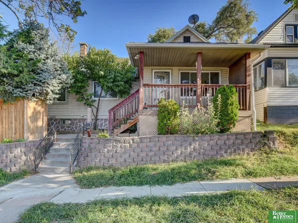 3110 X St, Omaha, NE 68107