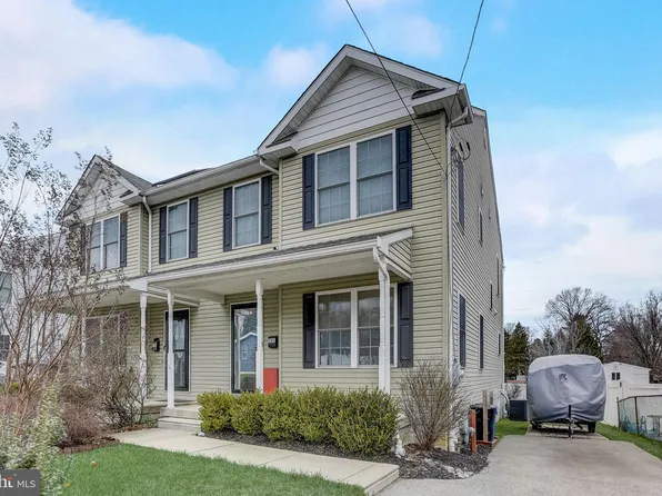 741 16th Ave, Prospect Park, PA 19076